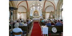 Nachfeier des Mährisch-Neustädter Wachsstockfestes an der Weingartenkapelle (Foto: Karl-Franz Thiede)